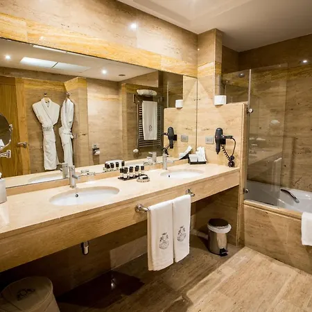 Hotel Pazo Escudos &