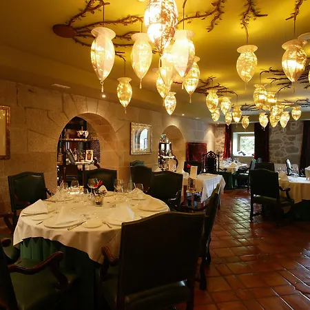 Pazo Escudos & 5* Βίγκο