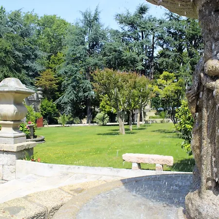 Otel Pazo Escudos & 5*