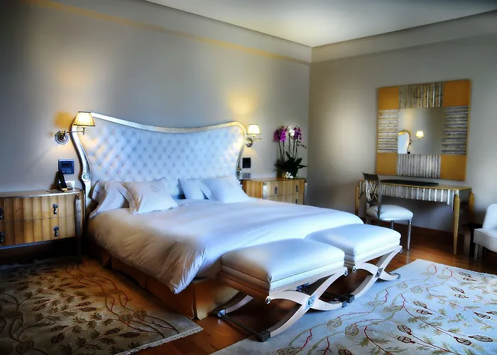 Pazo Escudos & Hotel 5*