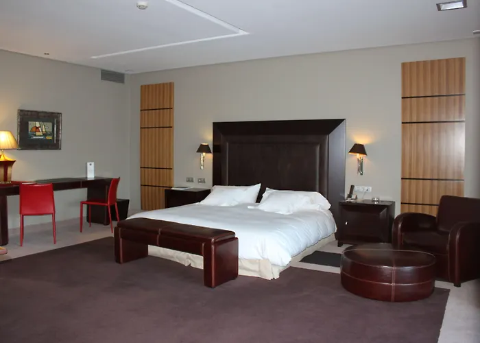 Pazo Escudos & 5* Βίγκο